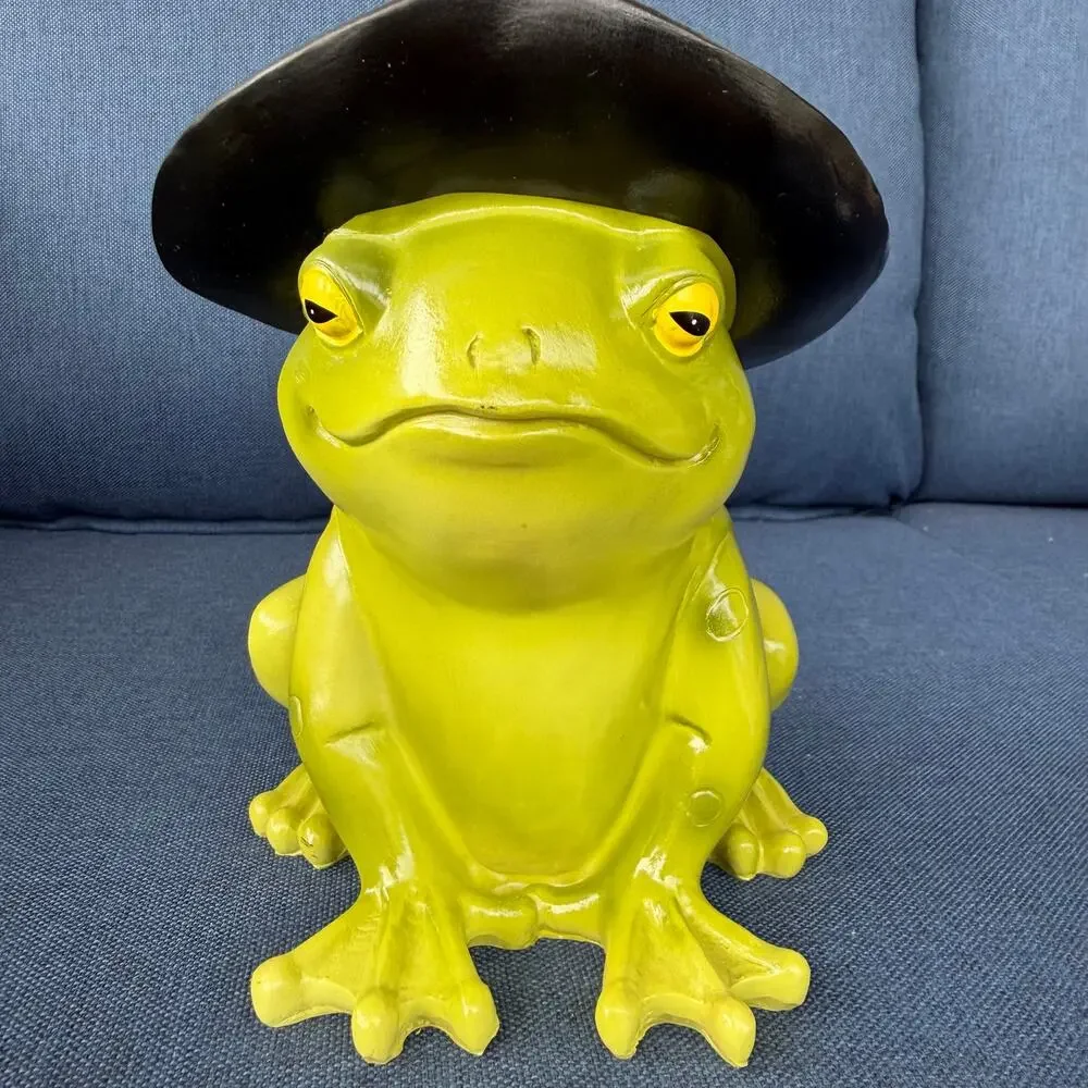 Frog Witch Figure Green Toad Wizard Statue Halloween Decor Resin Figurine NWT